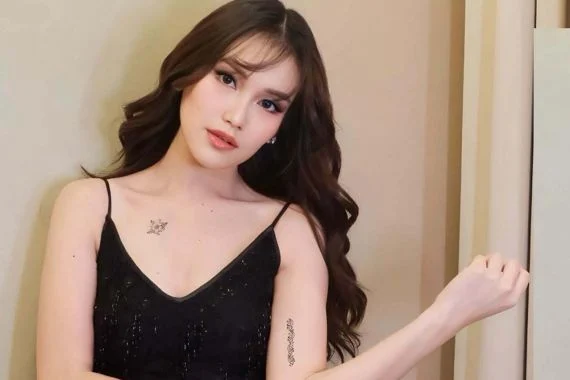 Ayu Ting Ting Resmi Putus Tunangan: Perjalanan Cinta Singkat Berakhir