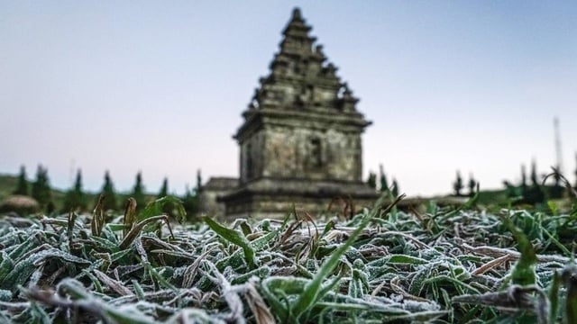 Suhu Dingin Menyelimuti Jawa: apa penyebab dan dampaknya?