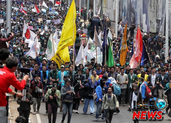 Ketegangan Politik di Indonesia: Perubahan UU yang Memicu Protes