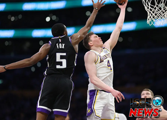 Lakers Taklukkan Kings: Absennya LeBron Tak Hentikan Dominasi!