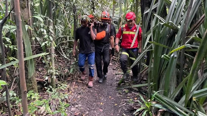 Istri Pendaki Tewas di Gunung Dukono Berduka